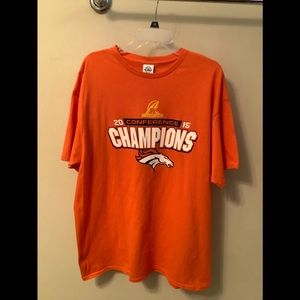 😊2015 Denver Bronco’s Conference Champions T-shirt.  XL, Never worn.